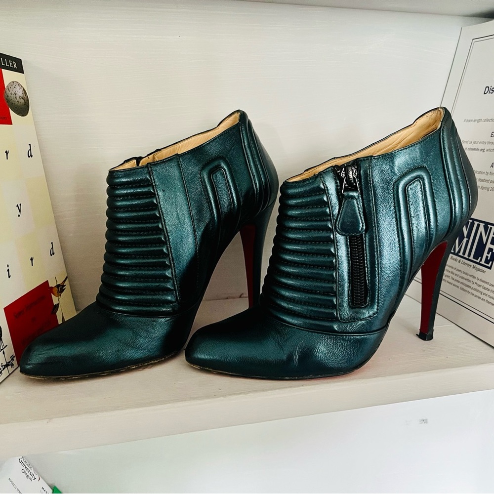 Amazing Christian Louboutin metallic teal ankle boots 100mm